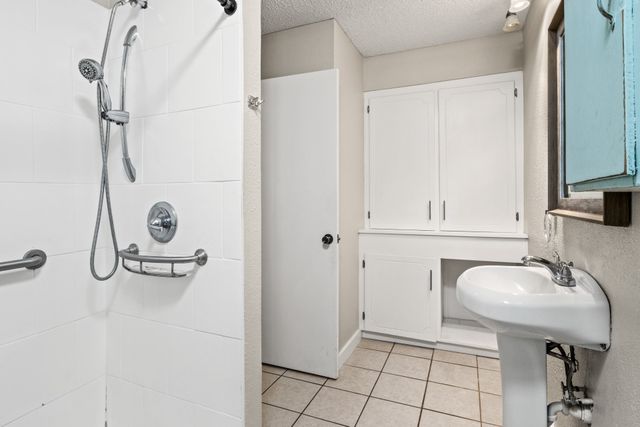 195 County Road 4164, Pittsburg, TX 75686