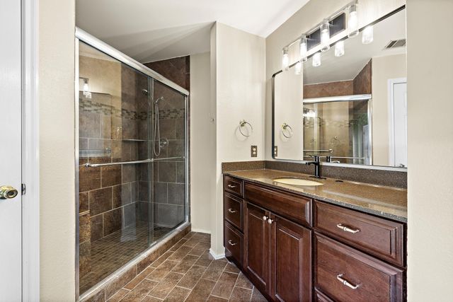 400 Debora DR, Georgetown, TX 78628
