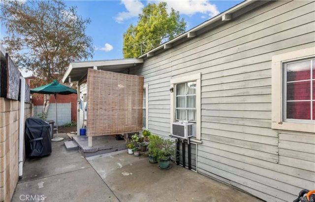 833 Pepper Way, Glendale, CA 91205