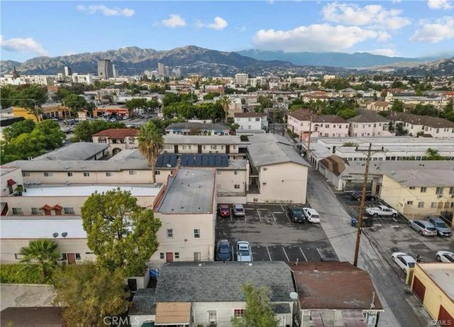 833 Pepper Way, Glendale, CA 91205