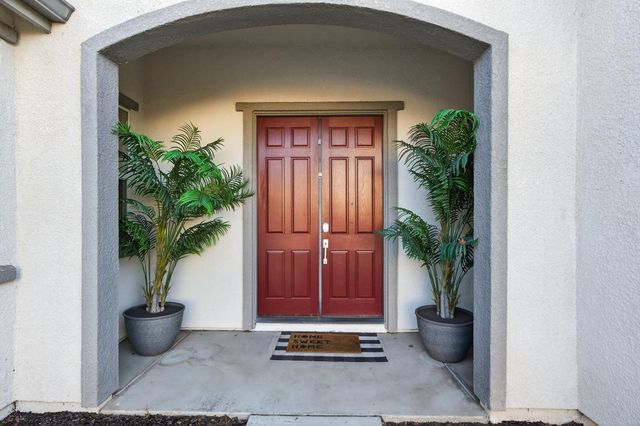 9362 Lost Springs Ct, Elk Grove, CA 95624