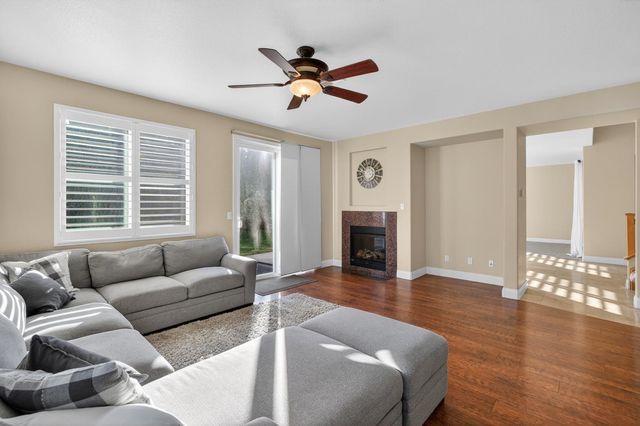 9362 Lost Springs Ct, Elk Grove, CA 95624