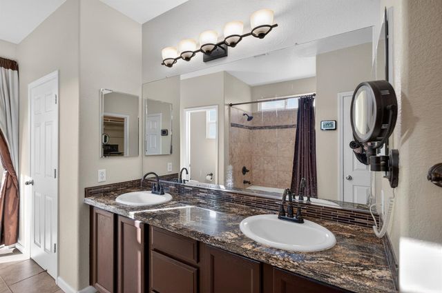 9362 Lost Springs Ct, Elk Grove, CA 95624