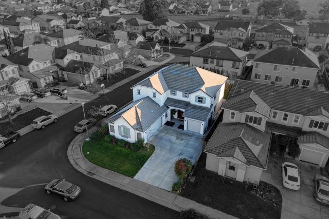 9362 Lost Springs Ct, Elk Grove, CA 95624