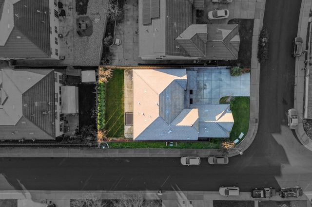 9362 Lost Springs Ct, Elk Grove, CA 95624