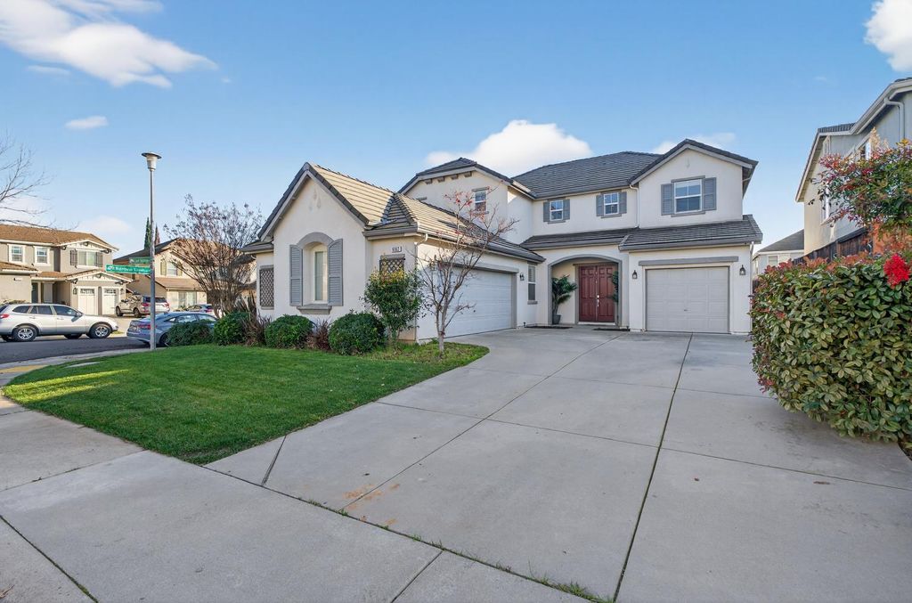 9362 Lost Springs Ct, Elk Grove, CA 95624