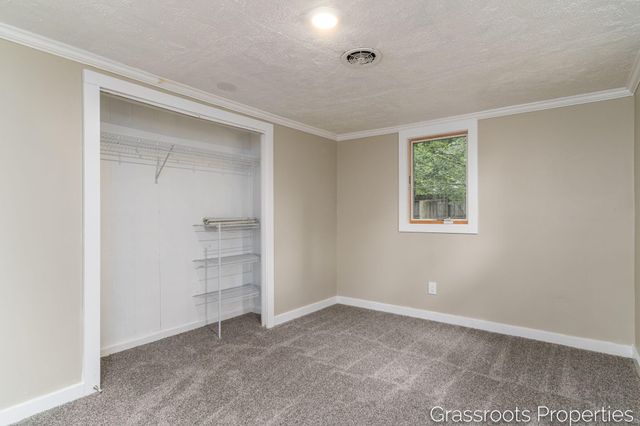 1403 S Mears Avenue, Whitehall City, MI 49461