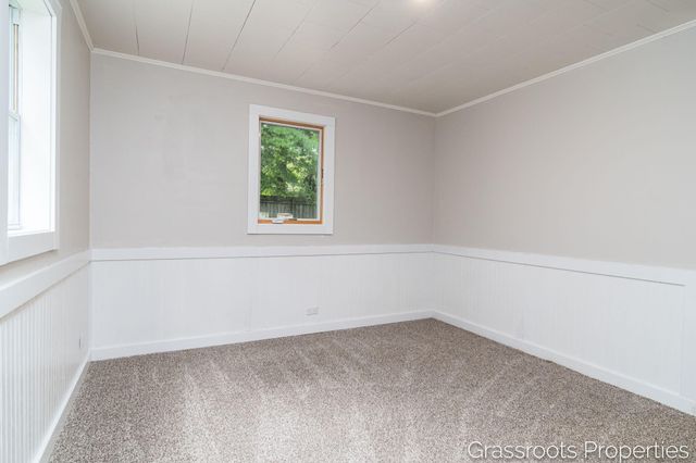 1403 S Mears Avenue, Whitehall City, MI 49461