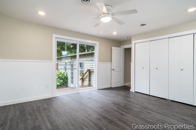 1403 S Mears Avenue, Whitehall City, MI 49461