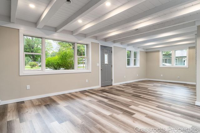 1403 S Mears Avenue, Whitehall City, MI 49461