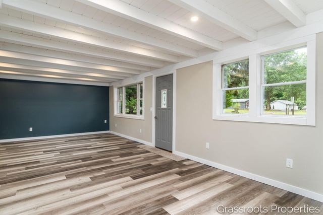 1403 S Mears Avenue, Whitehall City, MI 49461