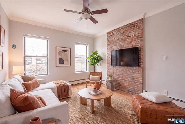 133 Grand Street 401, Jersey City, NJ 07302