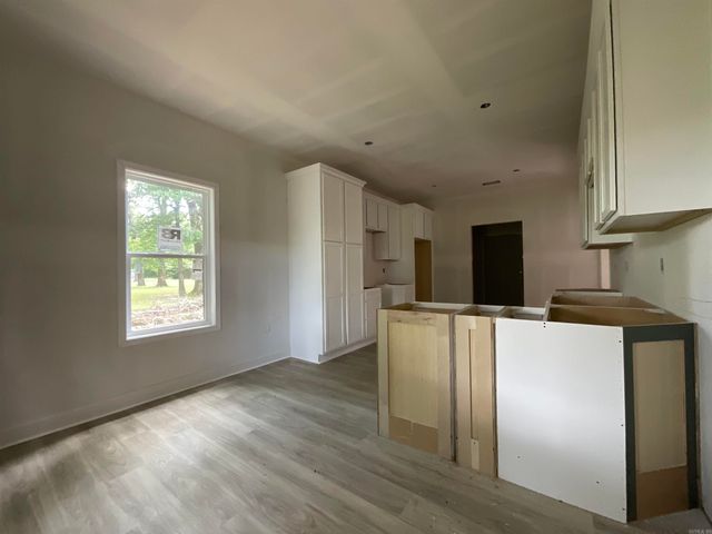 215 Kayla Lane, Lonoke, AR 72086
