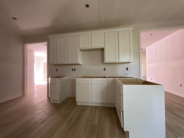 215 Kayla Lane, Lonoke, AR 72086