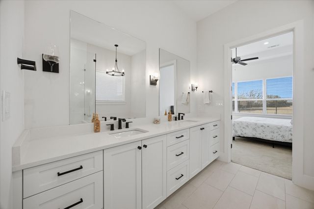 7 Center Court, Heath, TX 75032