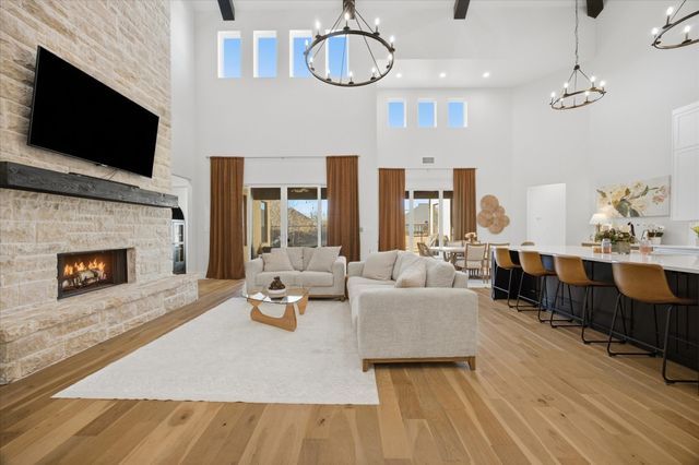 7 Center Court, Heath, TX 75032