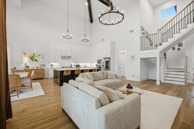 7 Center Court, Heath, TX 75032