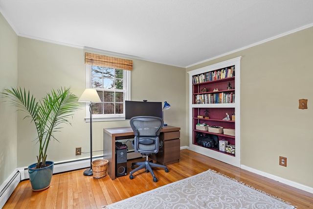 108 Harvard Rd, Stow, MA 01775