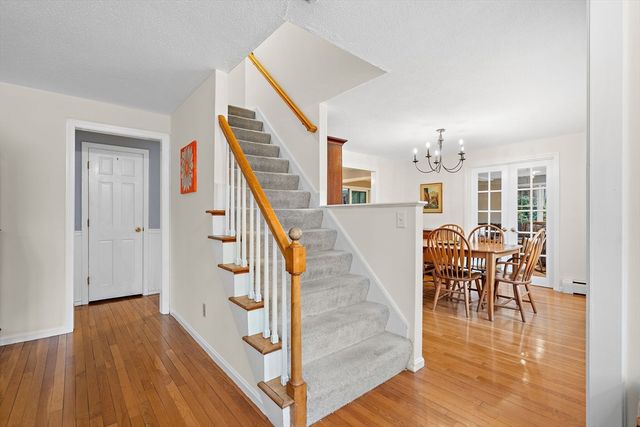 108 Harvard Rd, Stow, MA 01775