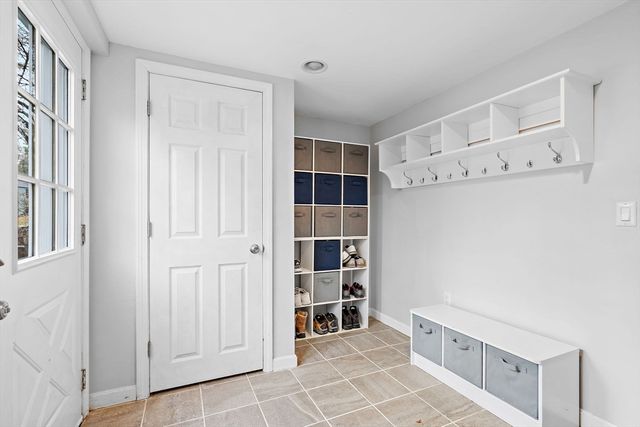 108 Harvard Rd, Stow, MA 01775