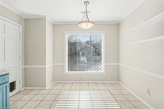 128 Pebble Ridge Lane, Winston-salem, NC 27104