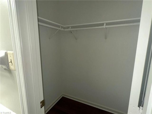 128 Pebble Ridge Lane, Winston-salem, NC 27104