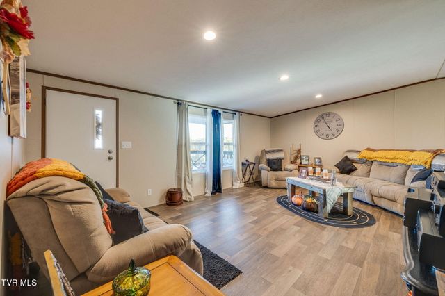 47 Wattenbarger Gap Road, Greeneville, TN 37745