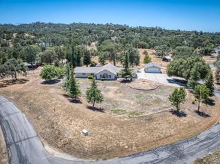32115 Turkey Track Lane, Auberry, CA 93602
