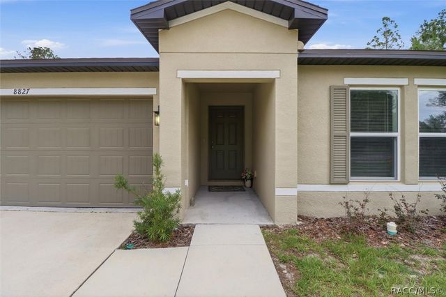 8827 N Vienna Drive, Dunnellon, FL 34433