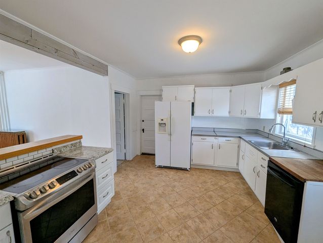 56 Woodland Street, Claremont, NH 03743