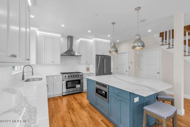 210 24th Avenue, South Seaside Park, NJ 08752