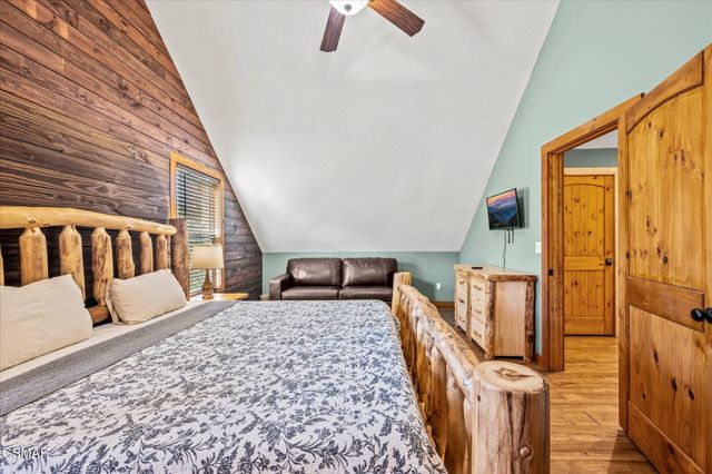 131 John Green Road, Gatlinburg, TN 37738