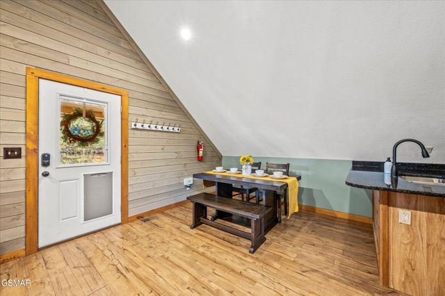 131 John Green Road, Gatlinburg, TN 37738