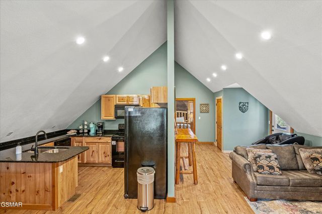 131 John Green Road, Gatlinburg, TN 37738
