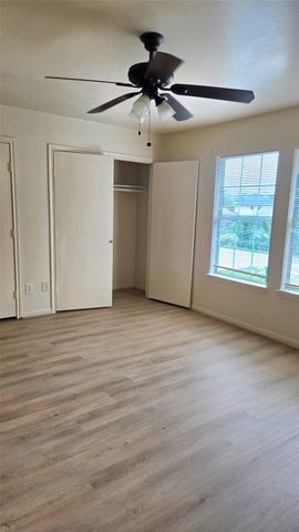 11510 Palmsprings Drive D, Houston, TX 77034