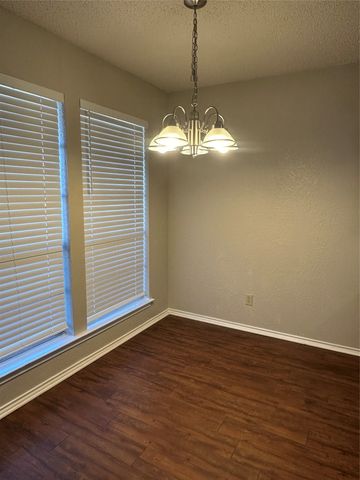 8129 Foxfire Lane D, White Settlement, TX 76108