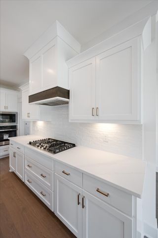 2813 Canfield Dr, Murfreesboro, TN 37128