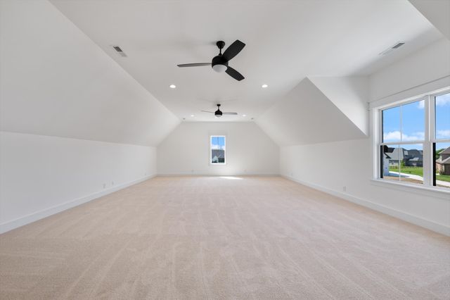 2813 Canfield Dr, Murfreesboro, TN 37128