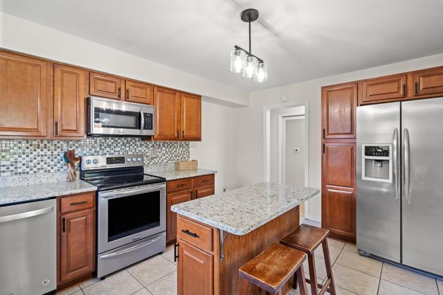 153 Garden Way, Fort Thomas, KY 41075