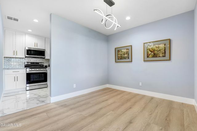 1826 E Avenue Q12 Avenue, Palmdale, CA 93550