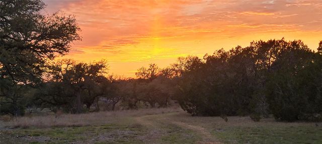 2654 County Road 321, Bertram, TX 78605
