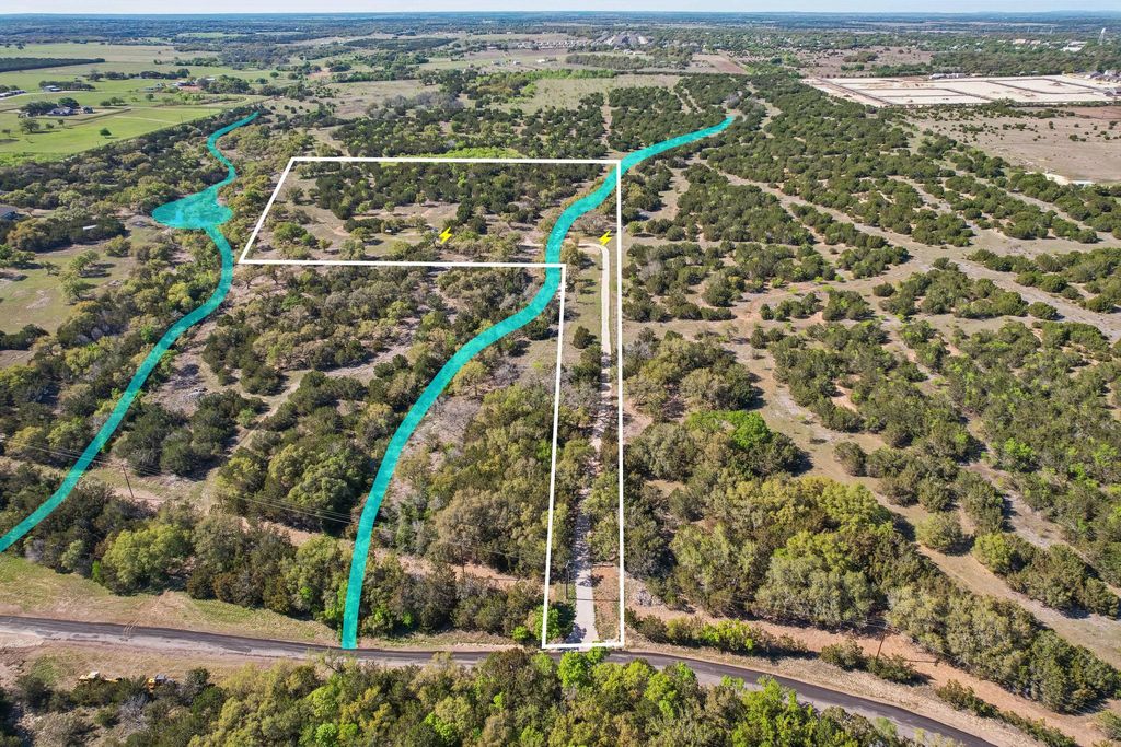 2654 County Road 321, Bertram, TX 78605