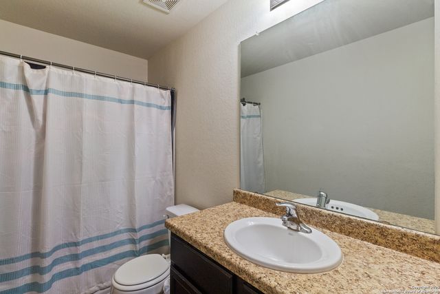 12226 Commander Drive, San Antonio, TX 78252