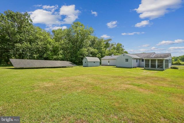 297 HARRISONVILLE LAKE RD, Pilesgrove, NJ 08098