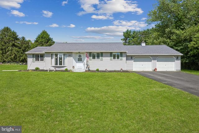 297 HARRISONVILLE LAKE RD, Pilesgrove, NJ 08098