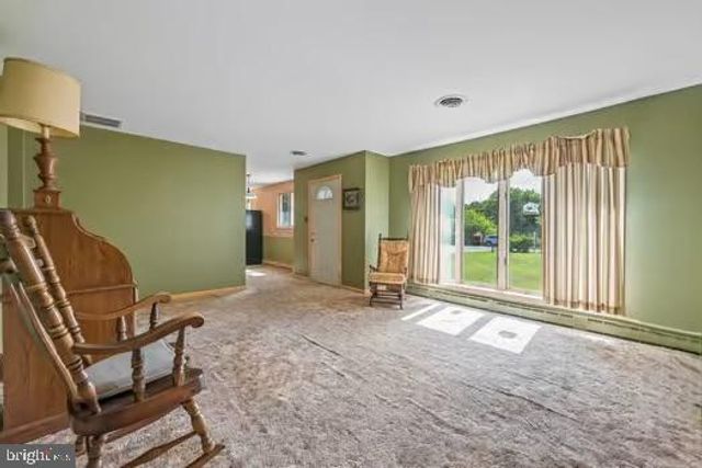 297 HARRISONVILLE LAKE RD, Pilesgrove, NJ 08098