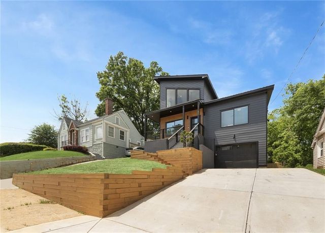 255 Mathewson SW Place, Atlanta, GA 30314