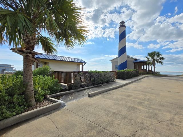 3345 Bay Point Drive, Palacios, TX 77465