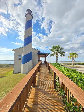 3345 Bay Point Drive, Palacios, TX 77465