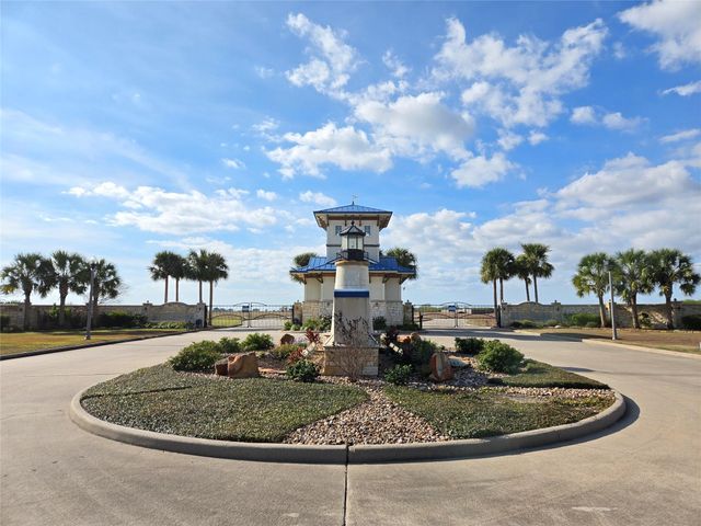 3345 Bay Point Drive, Palacios, TX 77465